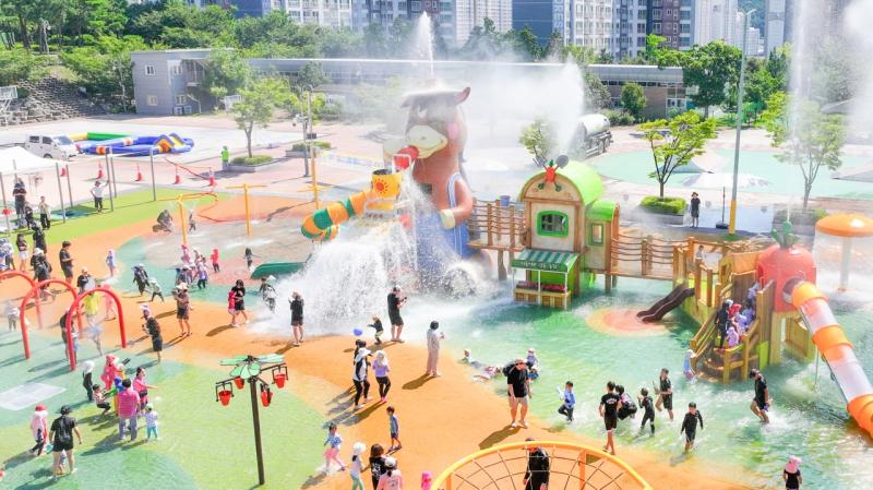 마동근린공원 꿈빛놀이터 물놀이장 (중마동, 어린이 물놀이장, 항공사진, 드론, 헬리캠)