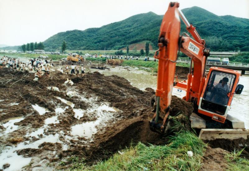 90년대 수해지구복구노력지원(광양군)