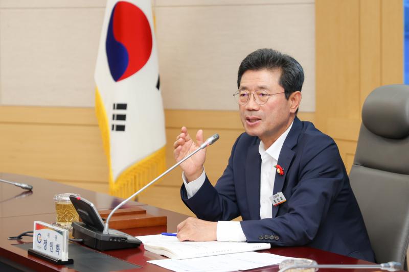 정인화 광양시장, 7월 읍면동장 회의 주재