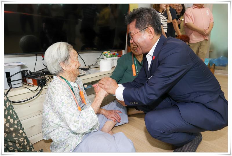 정인화 시장, 광양읍 경로당 현장 방문
