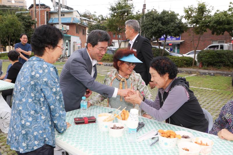 정인화 시장, 태인동청년회와 함께하는 가을음악회 참석