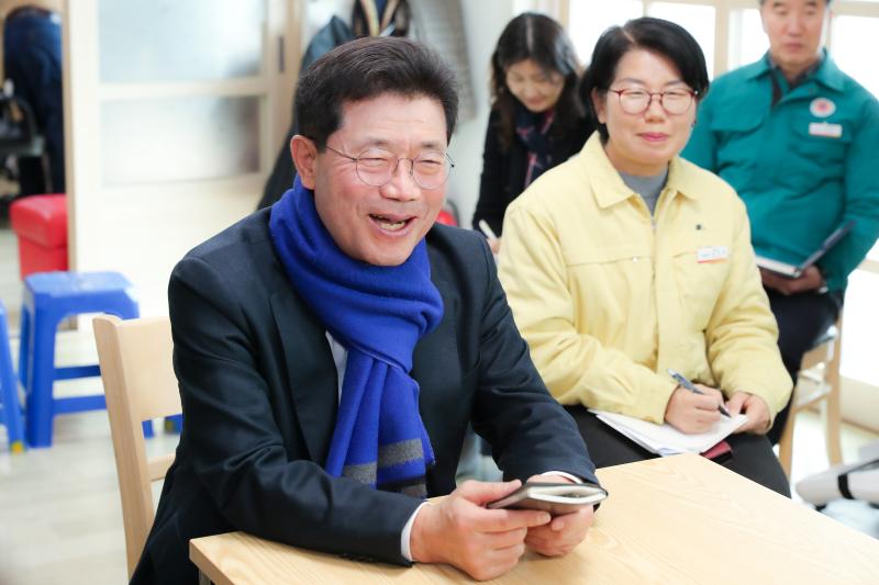 정인화 시장, 광양읍 경로당 현장 방문