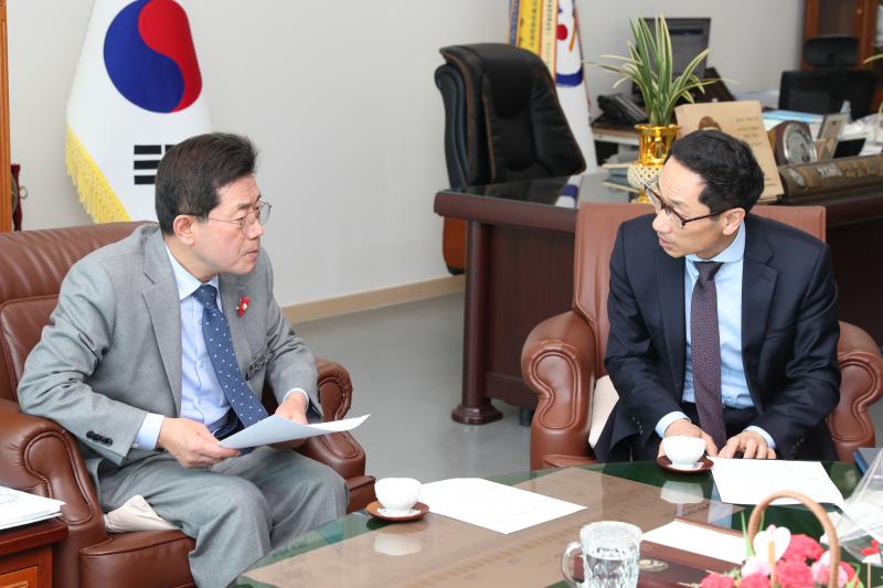 정인화 시장, 전남드래곤즈 신임 대표 및 감독 면담 