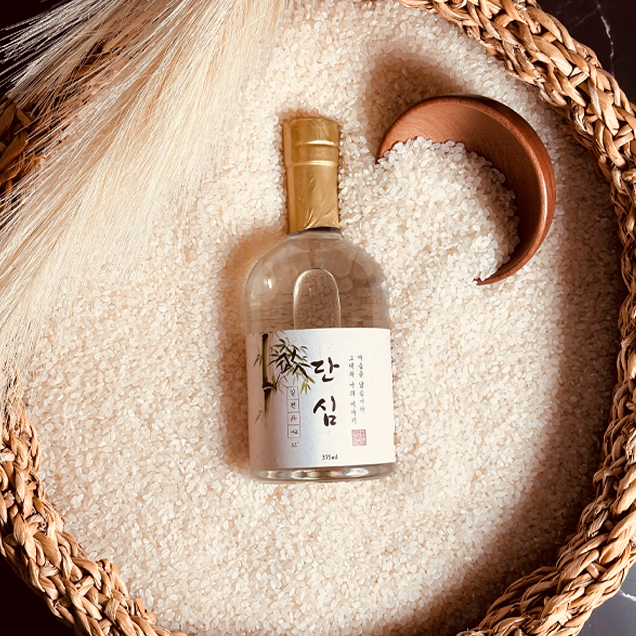 (섬진강빚담)전통방식으로 빚은 고급 특산주(매실증류주/증류식 소주) 춘심(35도)단심(52도)